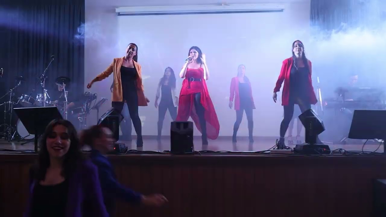 Stasera Laura... la canto io