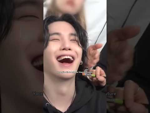 SUGA's reaction on ARMY message "yoongi's skin is brighter than my future" 😂
