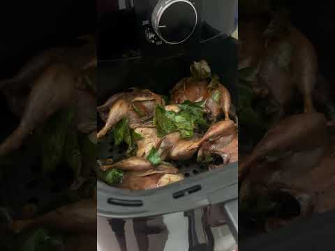 Chim cút nướng mời các cụ