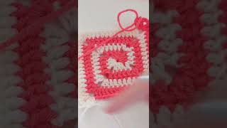 Let's crochet a spiral granny square! #grannysquare