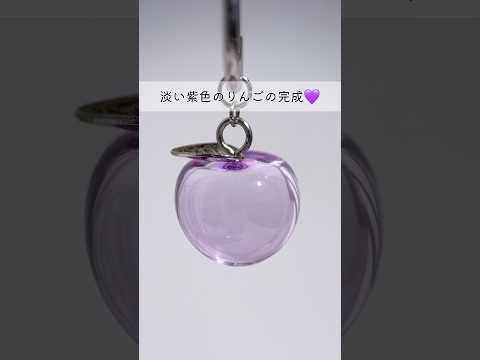 紫色作り💜5月販売会お知らせ📢 #ハンドメイド #レジン #アクセサリー #キーホルダー #りんご