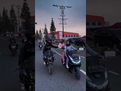 Yang mau boneka siapa