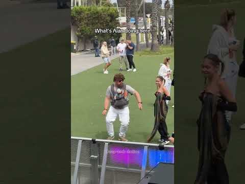 Rave with Alan and the Baby' ๐๐ถ๐ป