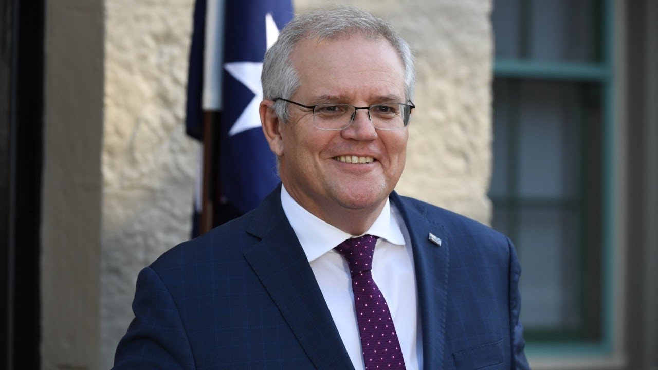 PM takes Pre-election Campaign to Victoria