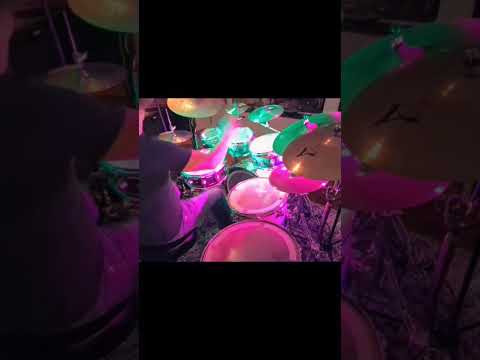 Drumming along the groove in the track 'I cannot Believe It's true' by Phil Collins