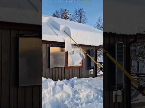 This is how they Remove SNOW from Roof ❄️