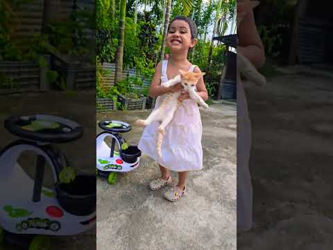 Baby saved a little cat #cute #catcare