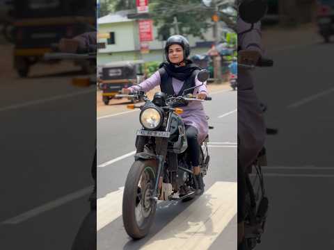 നീല നിലവേ 😍😍 #bike #himalayan #trending