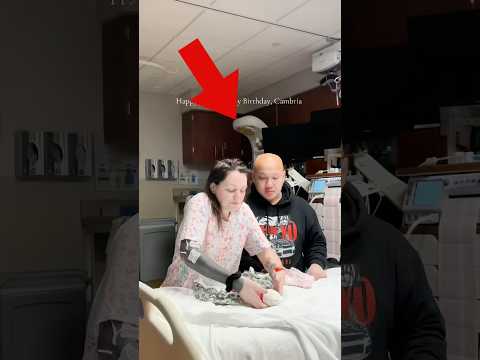 La fille est très inquiète pour sa mère.#shorts