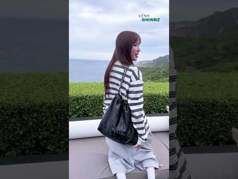 Chắc chắn là cố tình để lọt tiếng anh T để trả đũa hôm qua rồi kkkk #ksb #kenhshowbiz #bichphuong