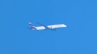 LATAM Airlines Boeing 787-9 Approaching KBOS At Around 8,000 Feet - Spotted From My House - 5/29/23