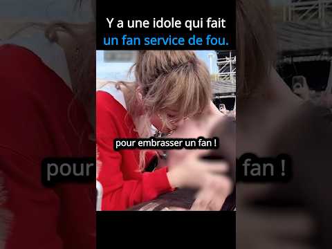 Y a une idole qui fait un fan service de fou.