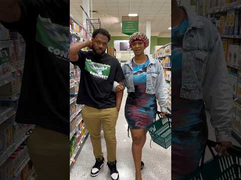 I can’t believe she would come out the house like that 🤦🏽‍♀️ @viaamortv @ItsJLewis