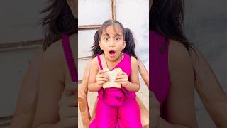 amaira n buffalo ko Khillai sandwich ￼ #thegeetagurjar #shorts