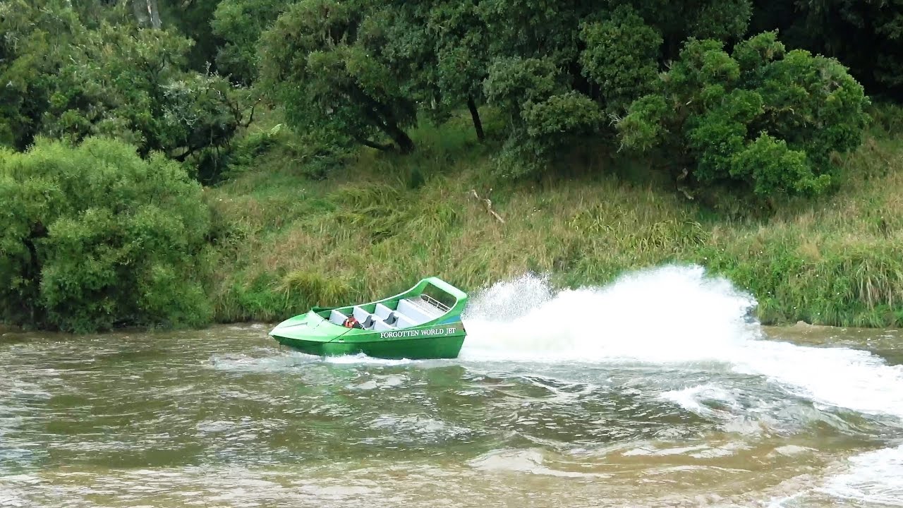 Jet boat on the Whanganui River with Forgotten World Adventures - 4K
