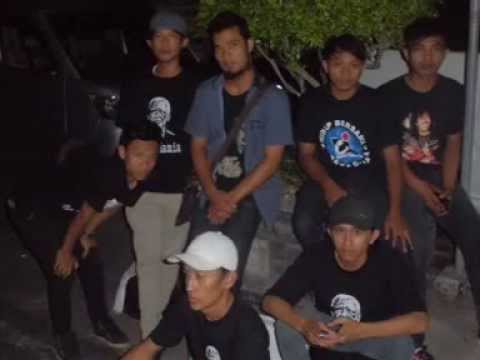 iwan fals mabuk cinta