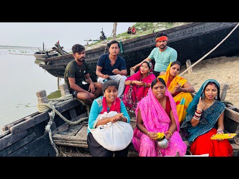 गांव की औरतों का आदारा में गंगा स्नान, देखिये गीत गाते हुए जाती हैं।|Gawar Bhauji Priti Singh Comedy