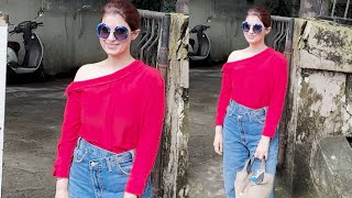 Twinkle Khanna Spotted Juhu Kromakay