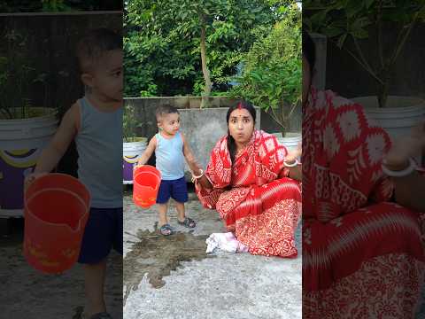 Kiyan Pours Water on Mom While She Cleans the Roof 💦😂