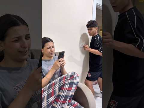 Yiğit Telefonumu Çalıp Herşeyi Abime Gösterdi #shortsvideo #sorts