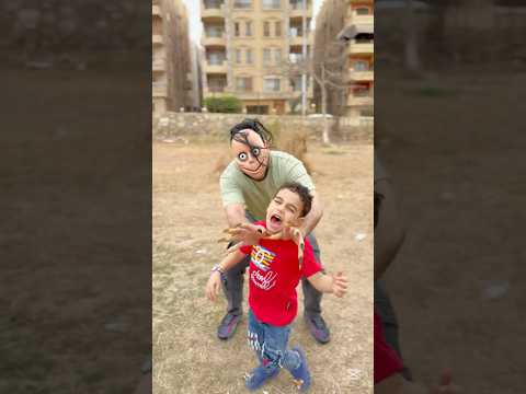 ايد الشبح تجري ورأياً انتبه مترحش لحد متعرفوش 😥👻