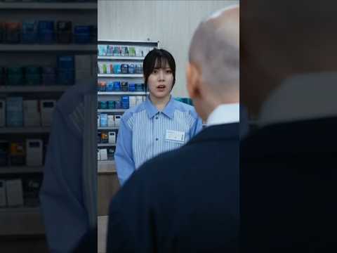 【スカッと】カスハラがコンビニで暴れ回った結果 #shorts