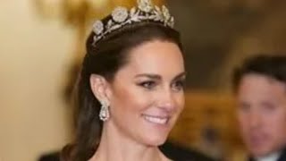 CATHERINE PRINCESS OF WALES WAS  ADVISED TO DO THIS IF SHE WANTS TO BE A GREAT QUEEN 