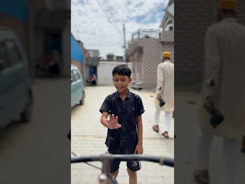 SahiDul ki cycle ko aam khana he 🥭 🤣🤣 #tranding #viral #comedy #funny #short