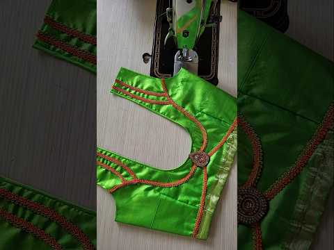 Very easy &simple Blouse lace design #blousedesign #rohinifashion #shorts #shortvideo