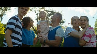 NIKDY NEŘÍKEJ NIKDY - v kinech od 3. srpna 2023 - oficiální trailer
