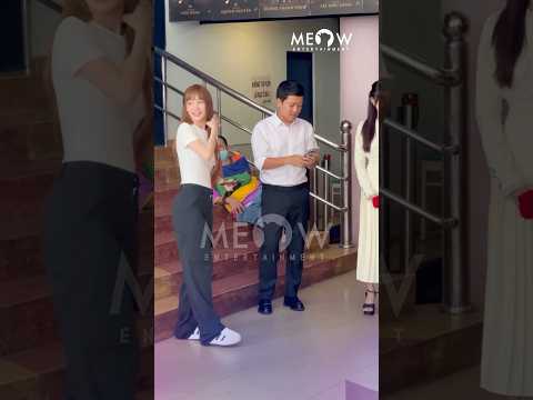 Bà xã Trường Giang cúng tổ xong là quay lại kiếm chồng liền. Nhã Phương ngày càng đẹp!