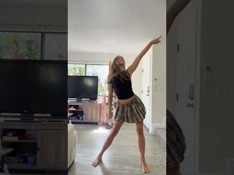 I love this dance sm #mollylongchoreography #project21 #dancer #dance