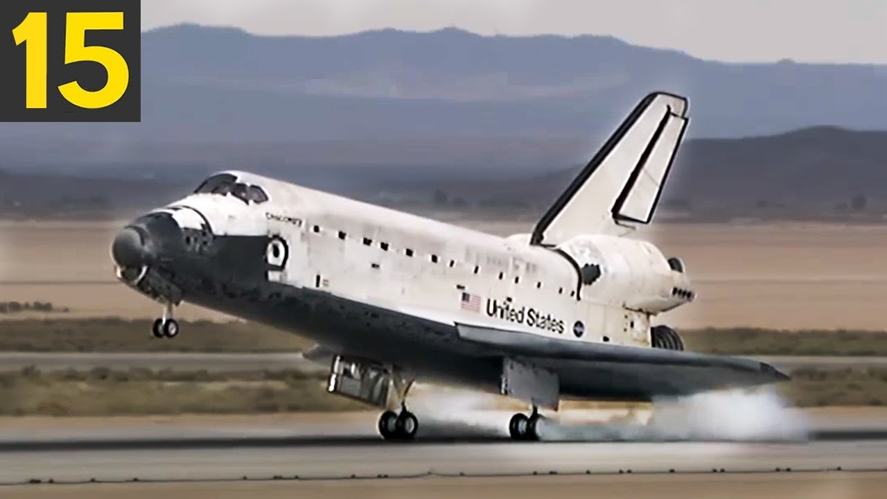 15 Amazing Space Landings
