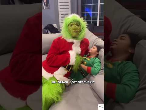 The Grinch babysits ๐
โ@ItsGoodBurgerEd & โโ โโ @TriplettFamilyNetwork #grinch #babysitting #funny