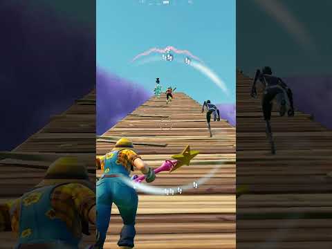 Le premier qui arrive en haut de la skybase gagne... 😘