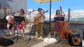 Conturines Echo - Chiquitita di ABBA