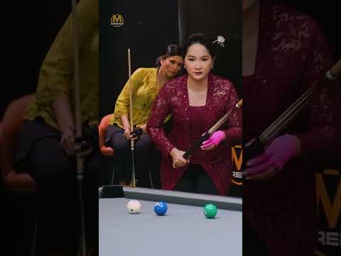 Bola susah gini, Angeline Ticoalu masih bisa dong | M ARENA