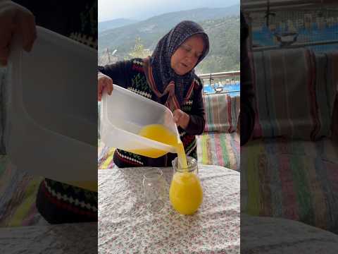 Limonata yapıyorum. #limonata #limon #portakal #içecek #ferah #keşfet