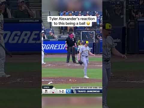 They even started throwing the ball around 😅