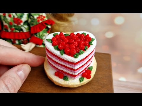 Miniature Valentine's Day cake with raspberries🩷❤️🩷Polymer clay