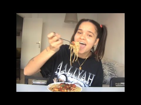 Aleesha - La patrona