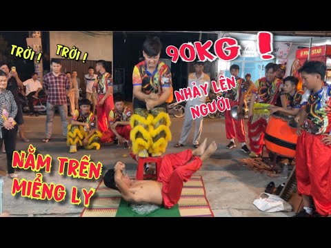 Buổi Tối Diễn Xiếc Kungfu Và Múa Lân Cúng Quan Thánh Ở Đồng Nai