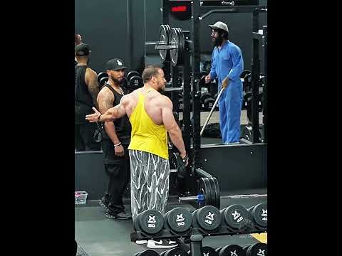 The unluckiest guy of the year #fyp #frank #anatolyprank #anatoly #gym #troll #gymmotivation #foryou