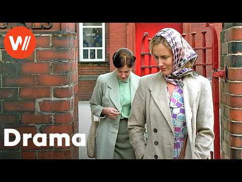 Between Two Women (2004) | Seorang ibu dari kelas pekerja bergulat dengan ketertarikannya pada guru anaknya.