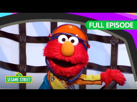 Elmo Runs the Race!🏁 | Sesame Street Full Episode