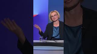 I v politickém pořadu jsou občas vtipné momenty... 🤔 #zapetminutdvanact #politika