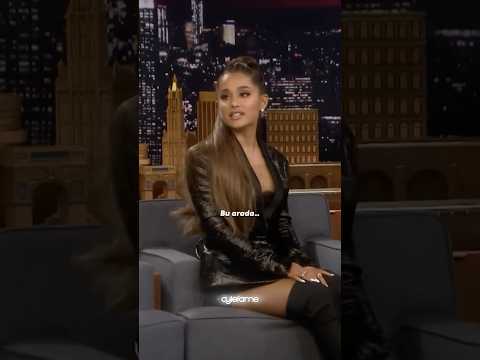 Şortla Nasıl Oturulacağını Bilmeyen Ariana Grande