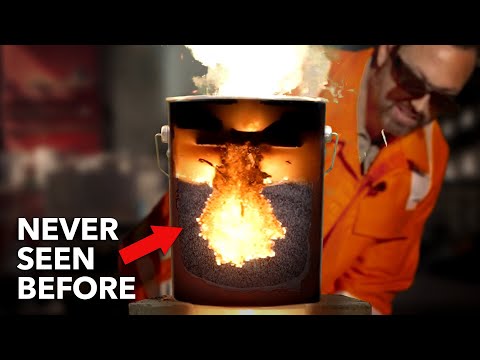 Seeing Inside a Thermite Reaction