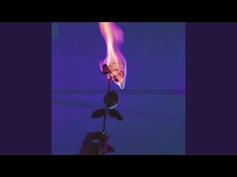 Run And Hide - Sabrina Carpenter