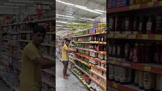 Quando estou deixando o produto no lugar errado e passa um funcionário do supermercado 😂
